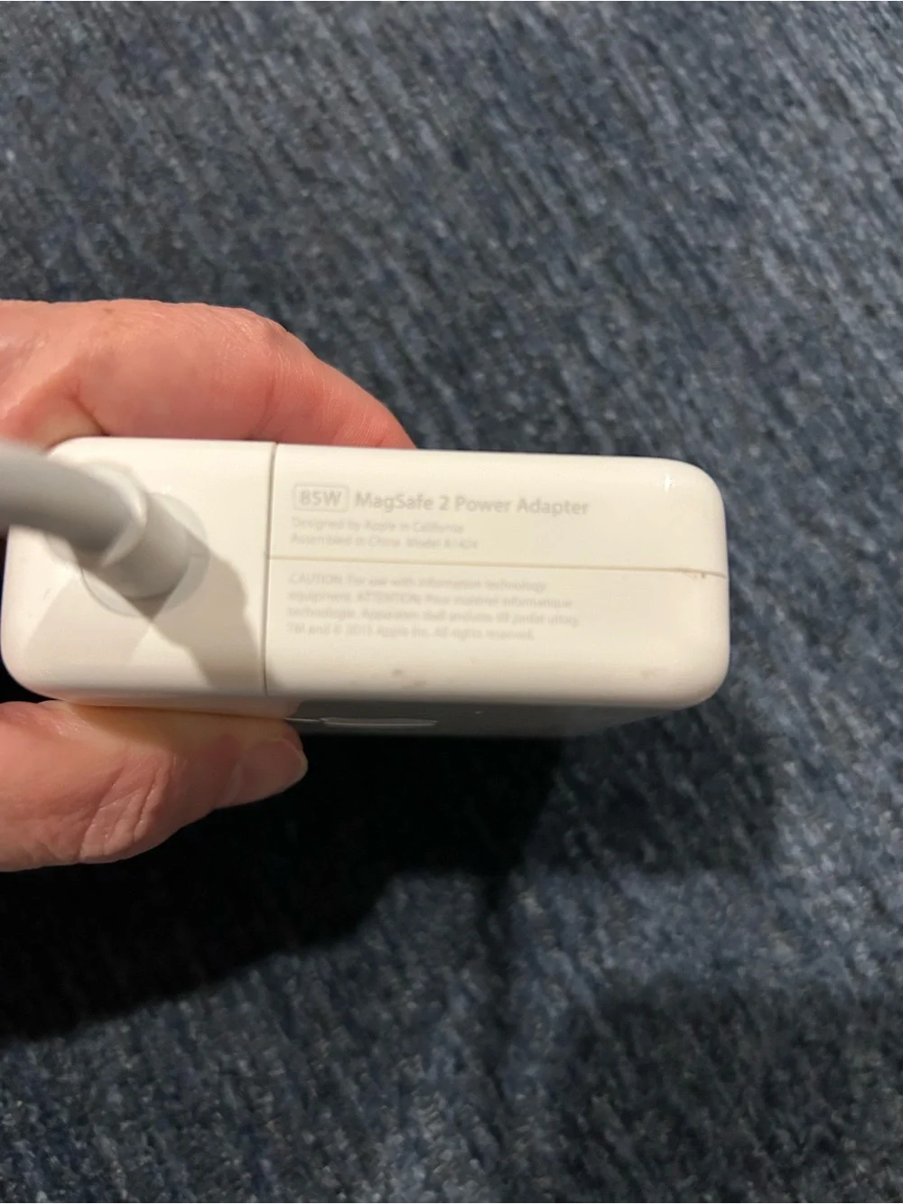 Apple White 85w Magsafe 2 MacBook Pro Laptop Charger with Integrated Cable